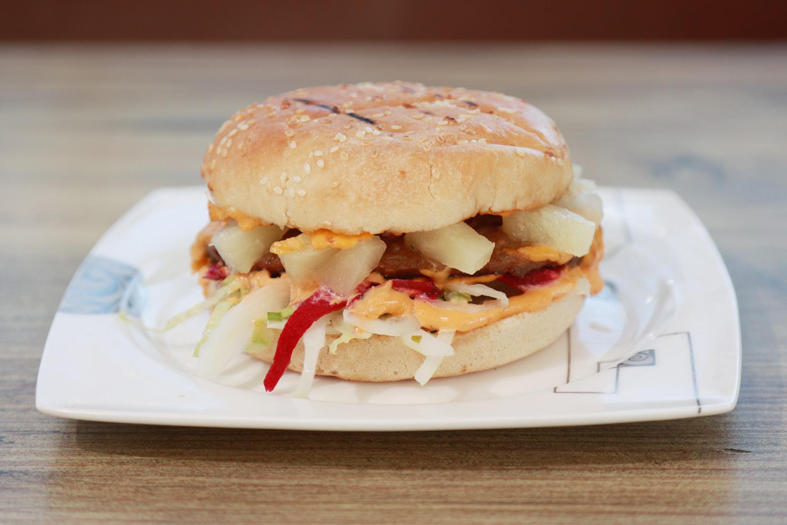 Hawaiian Cheese Burger